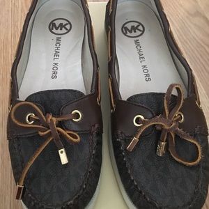 Michael kors signature brown boat shoes